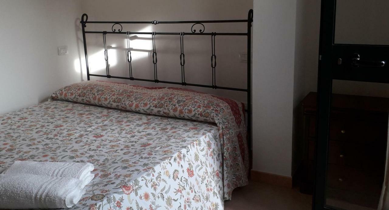 Padru Agriturismo La Tuva 빌라 외부 사진