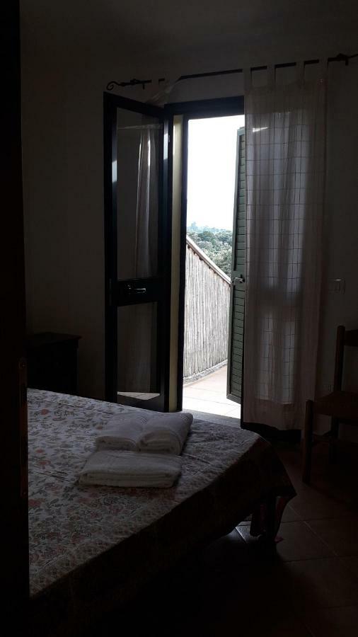 Padru Agriturismo La Tuva 빌라 외부 사진